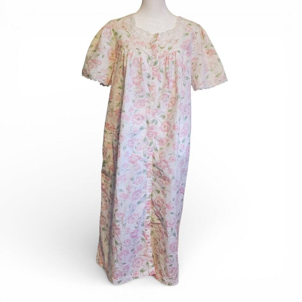 Vintage Pastel Pink Floral Babydoll Grandmacore NIghtgown  House Dress